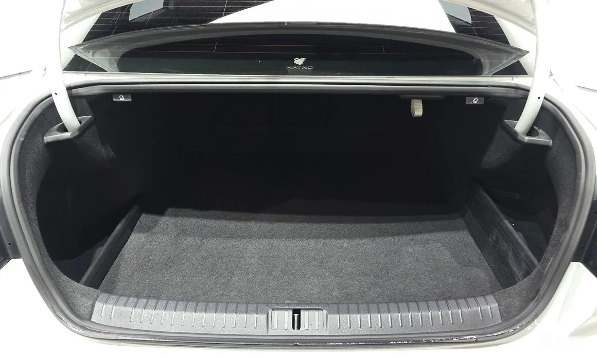 Фото 20 - Volkswagen Passat