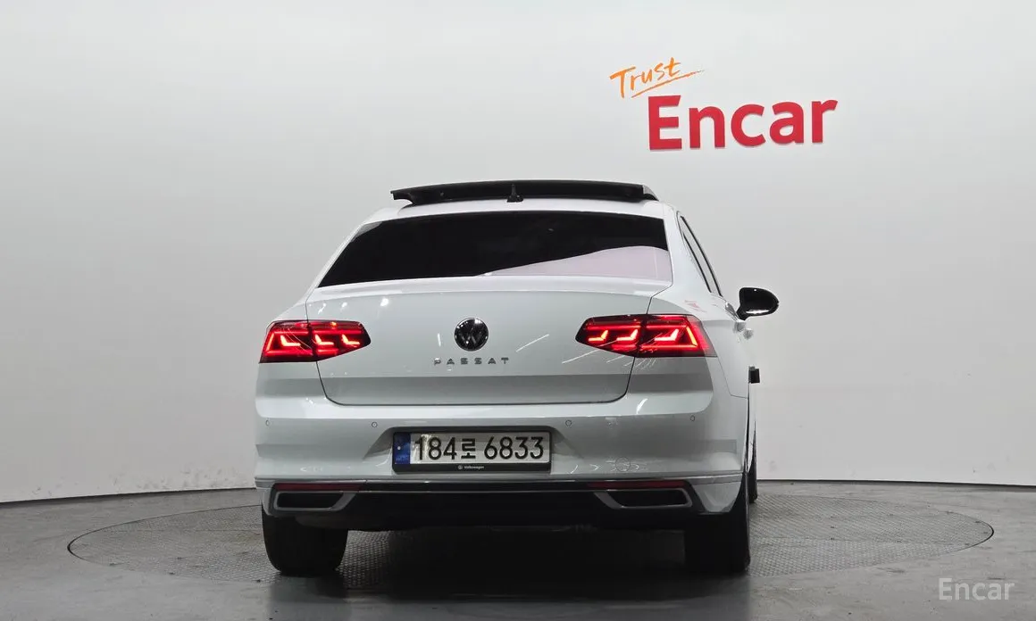 Фото 4 - Volkswagen Passat