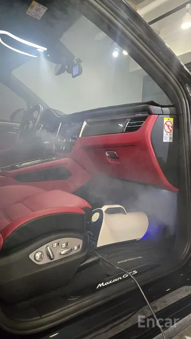 Фото 2 - Porsche Macan