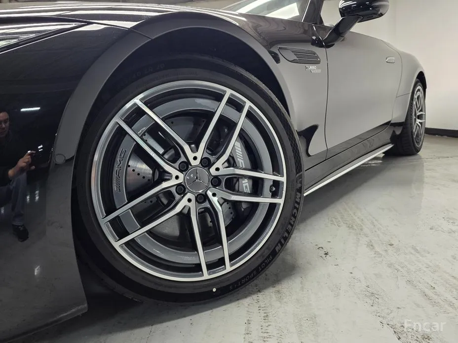 Фото 20 - Mercedes-Benz SL-Class