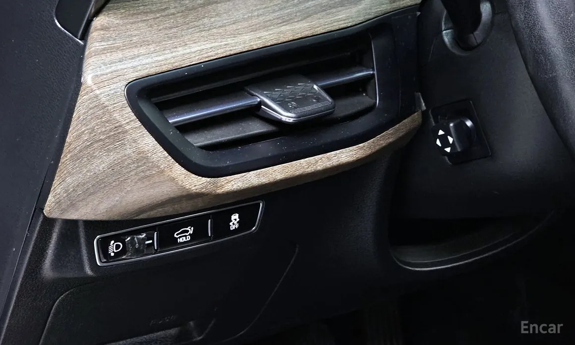 Фото 16 - Kia K8