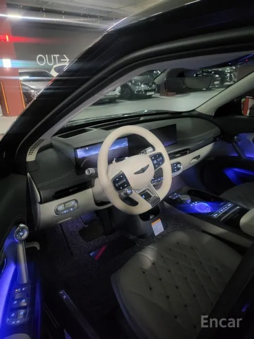 Фото 10 - Genesis GV60