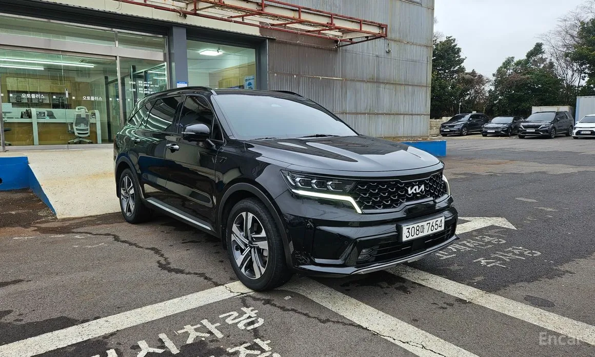 Фото 2 - Kia Sorento