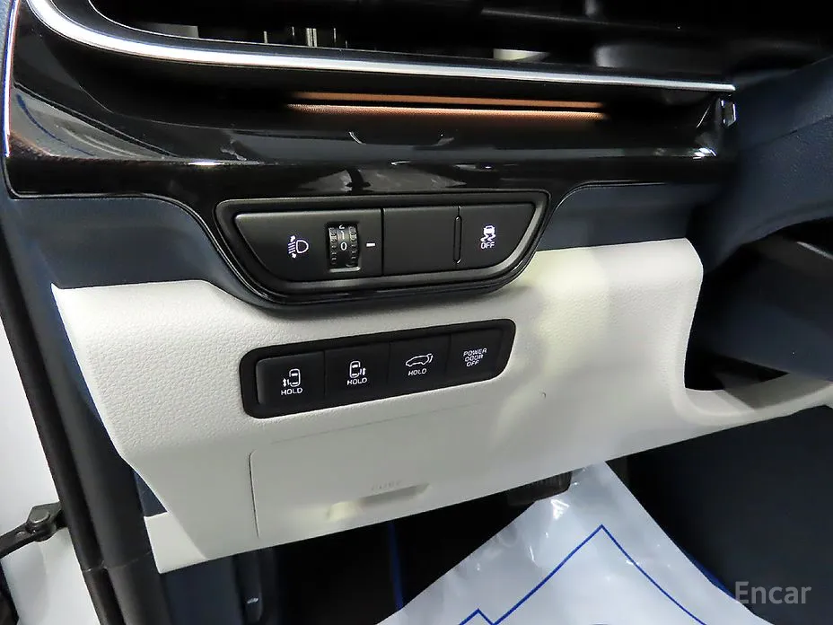 Фото 13 - Kia Carnival