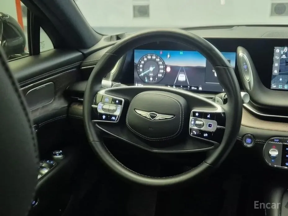 Фото 9 - Genesis G90