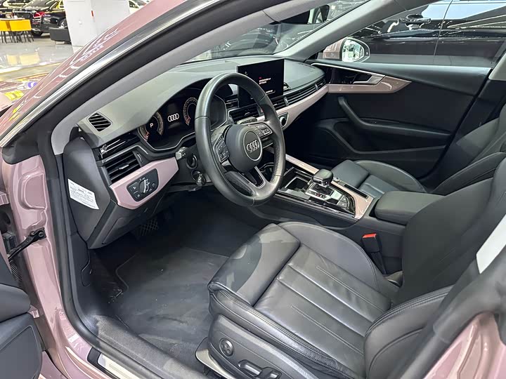 Фото 6 - Audi A5