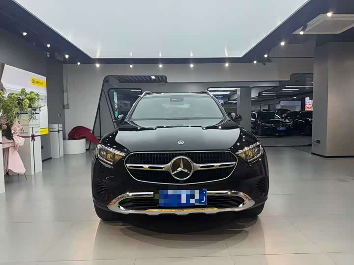 Photo 2 - Mercedes-Benz GLC-Class
