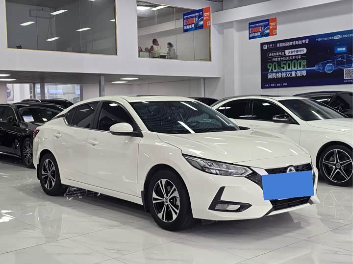 Фото 3 - Nissan Sylphy