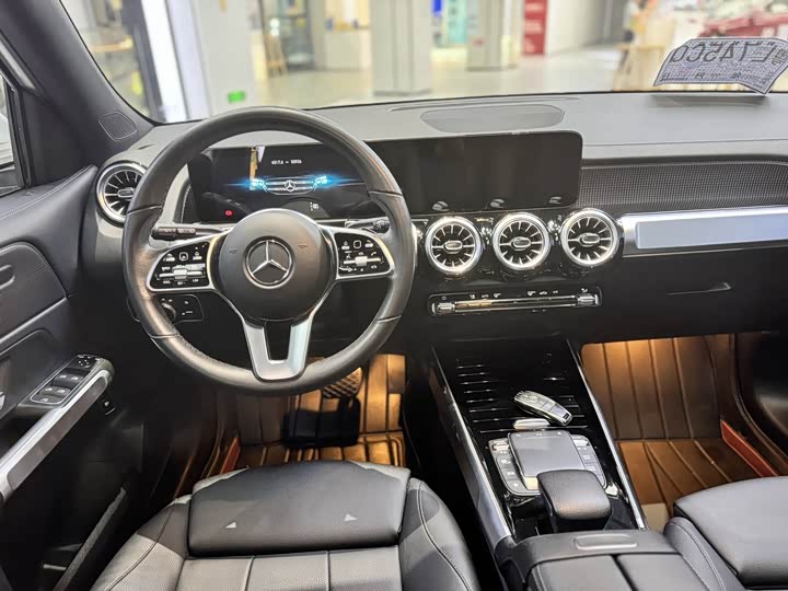 Фото 5 - Mercedes-Benz GLB-Class