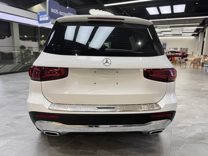 Фото 9 - Mercedes-Benz GLB-Class