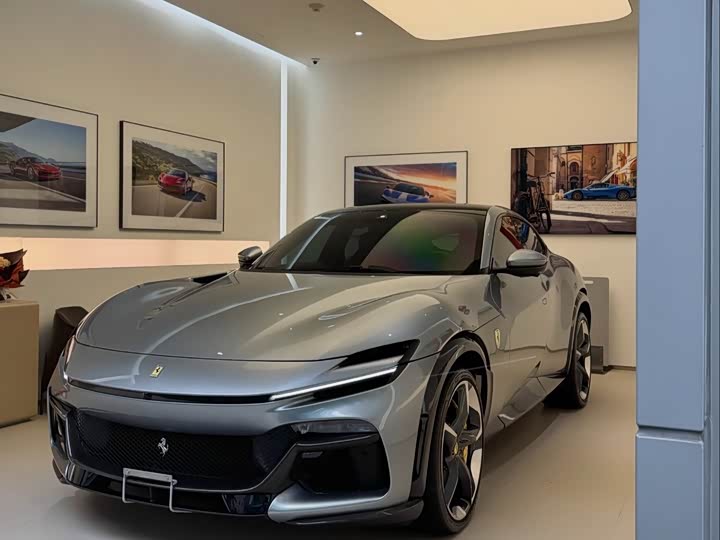 Фото 1 - Ferrari Purosangue