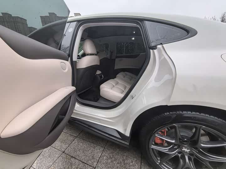 Photo 6 - IM motors L6