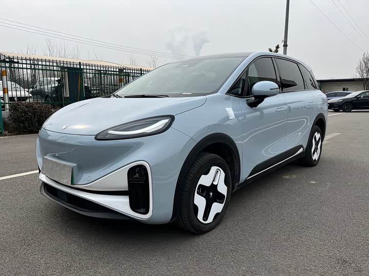 Фото 1 - BAIC Arcfox Kaola S