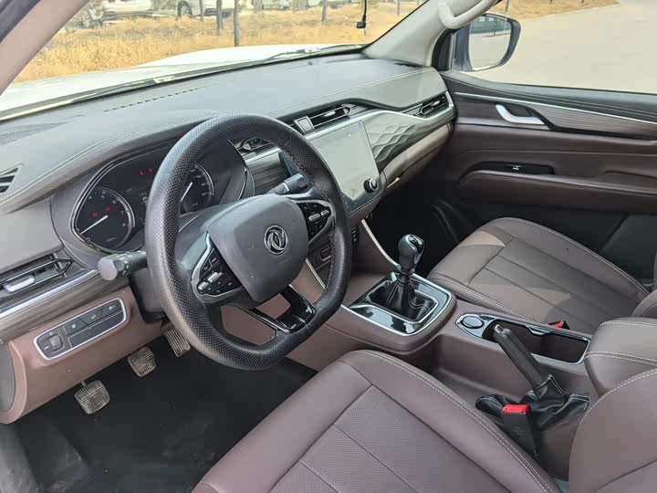 Фото 4 - Dongfeng Palasso