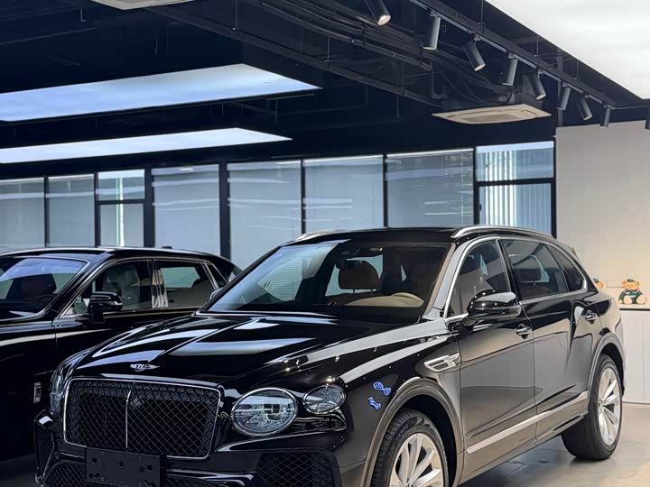 Фото 1 - Bentley Bentayga