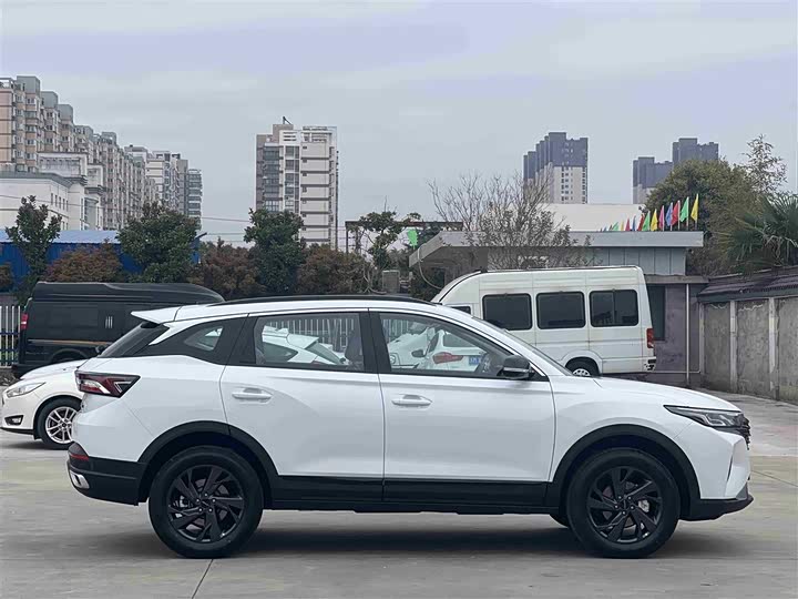 Фото 4 - Dongfeng Aeolus AX7