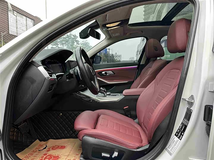 Фото 4 - BMW 3 Series