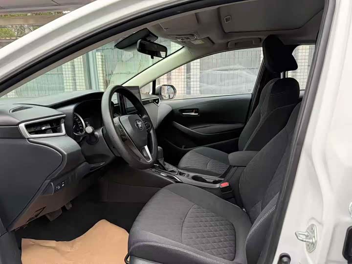 Фото 4 - Toyota Allion