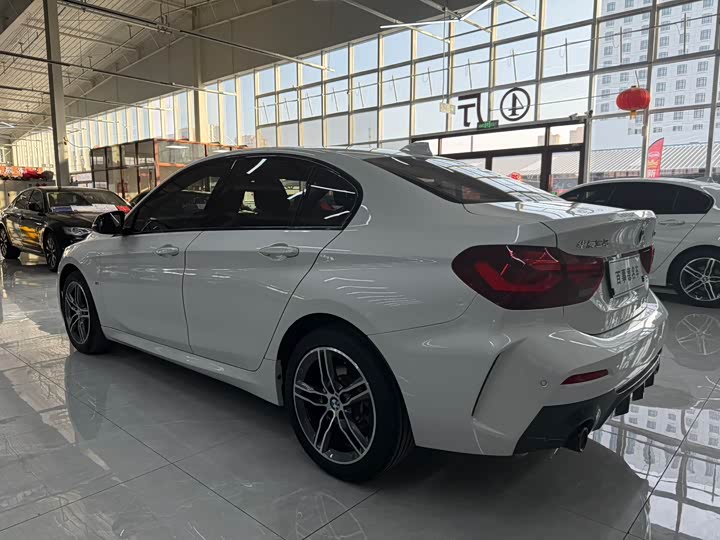 Фото 7 - BMW 1 Series