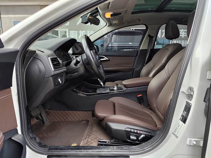 Фото 4 - BMW 1 Series