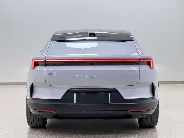 Фото 5 - Polestar 4