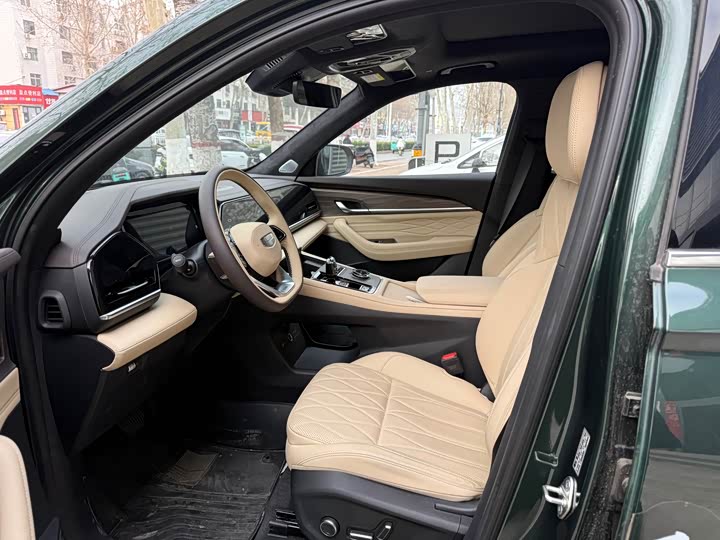 Photo 4 - Geely Monjaro