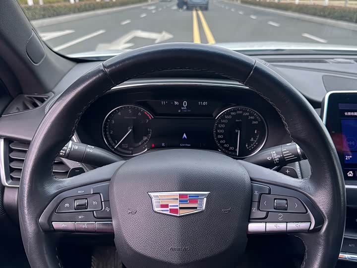 Photo 8 - Cadillac CT5