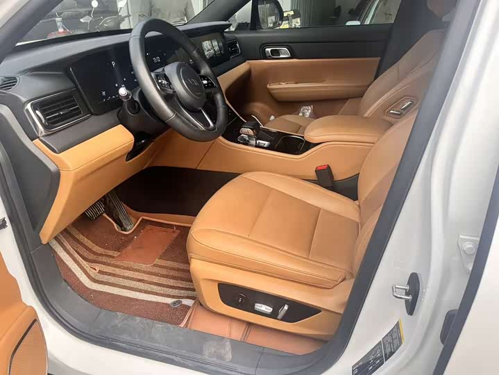 Фото 7 - LiXiang One