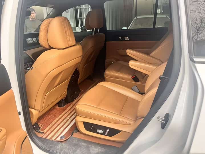 Фото 8 - LiXiang One