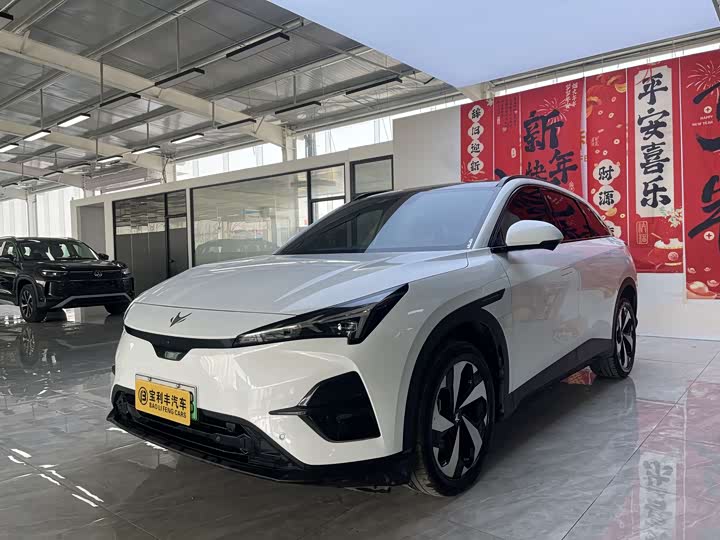 Photo 1 - BAIC Arcfox Alpha T5