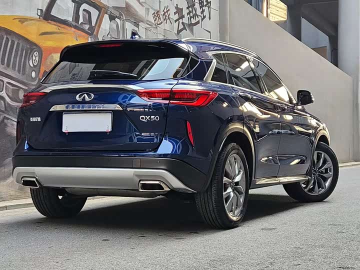 Фото 2 - Infiniti QX50