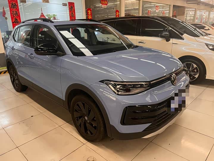 Фото 3 - Volkswagen Tharu