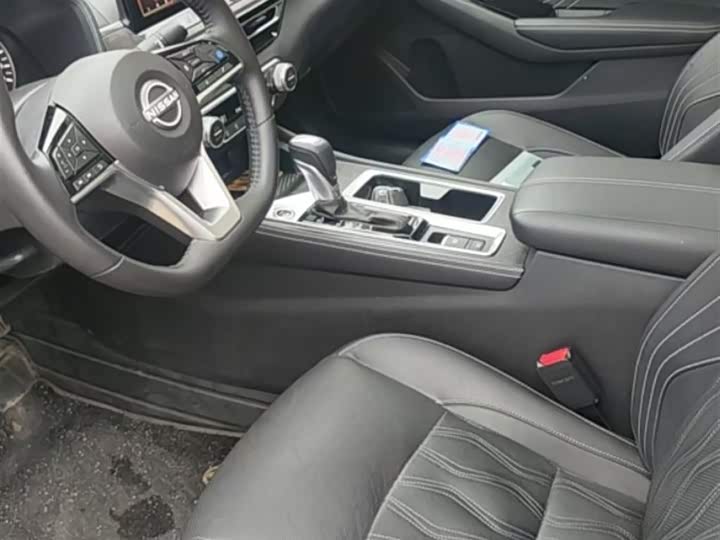 Photo 7 - Nissan Teana