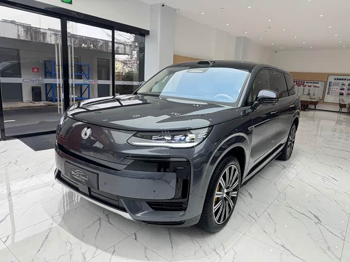 Фото 1 - Denza N9