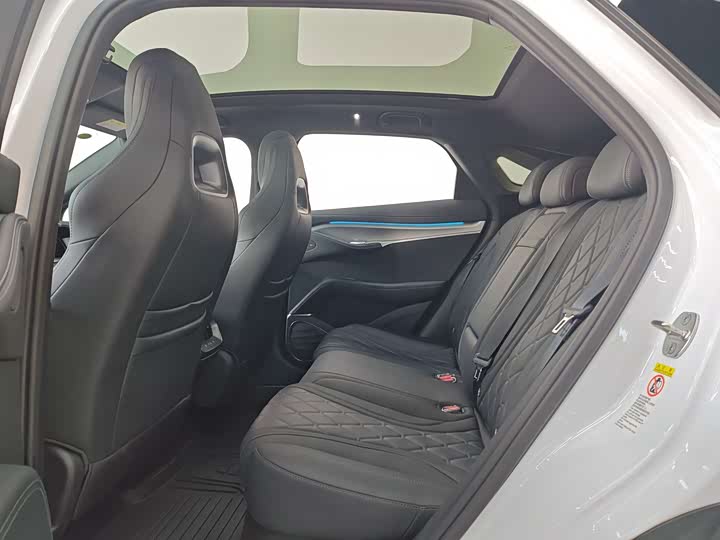 Фото 9 - BYD Sea Lion 07 EV