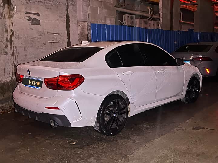 Фото 2 - BMW 1 Series