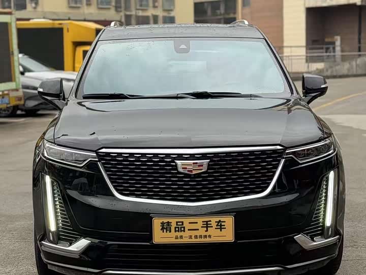 Фото 9 - Cadillac XT6