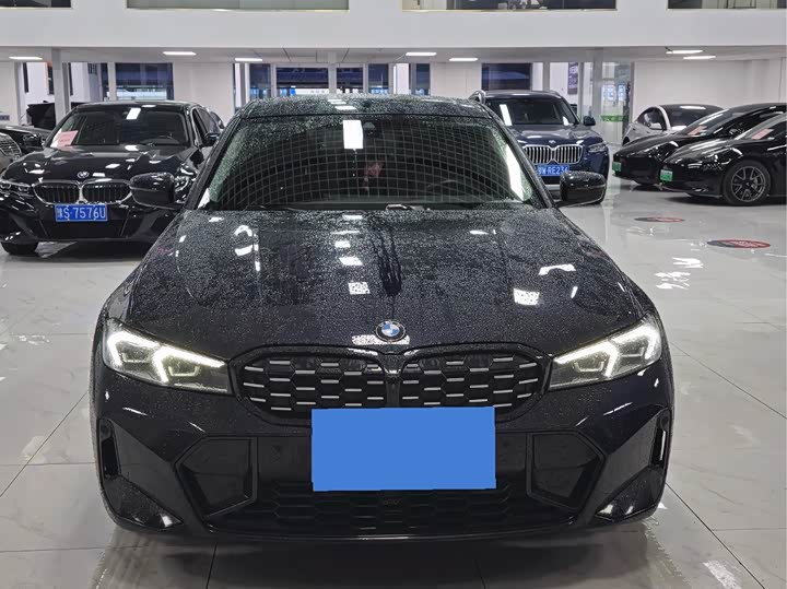 Фото 2 - BMW 3 Series