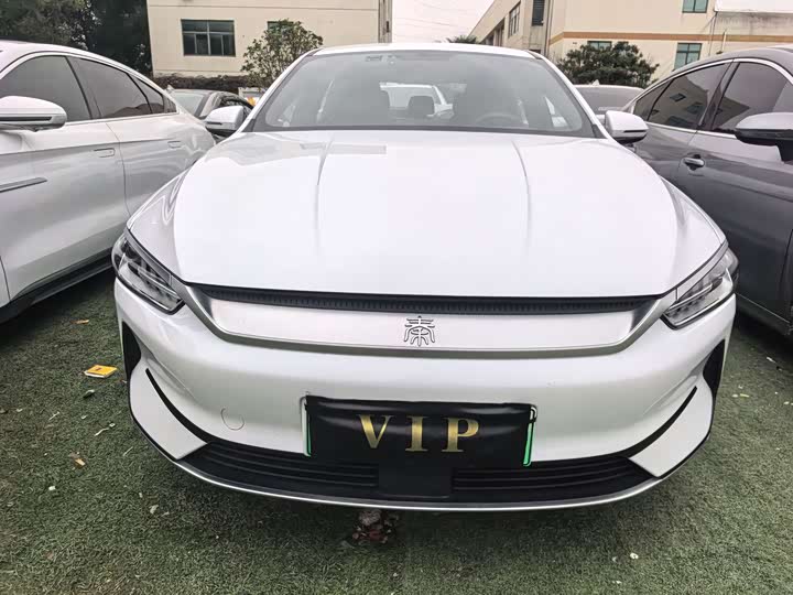 Фото 2 - BYD Qin Plus