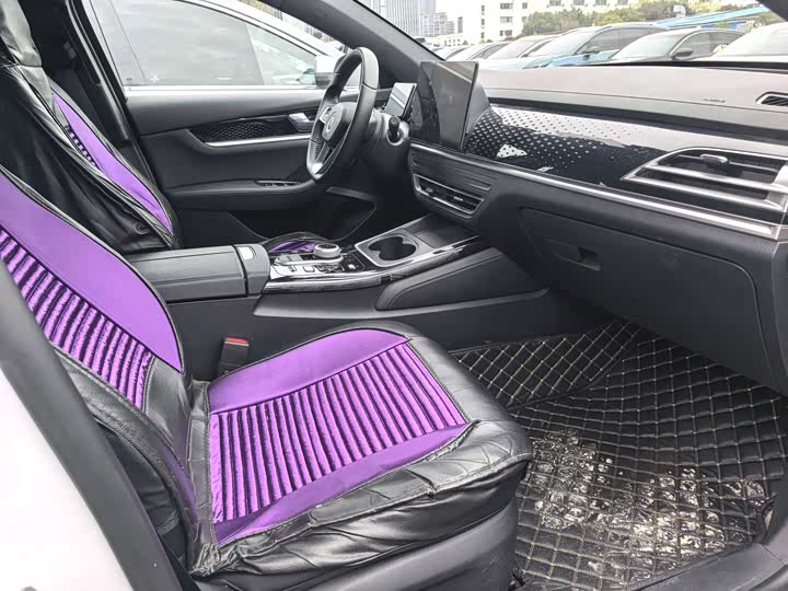 Фото 4 - BYD Qin Plus