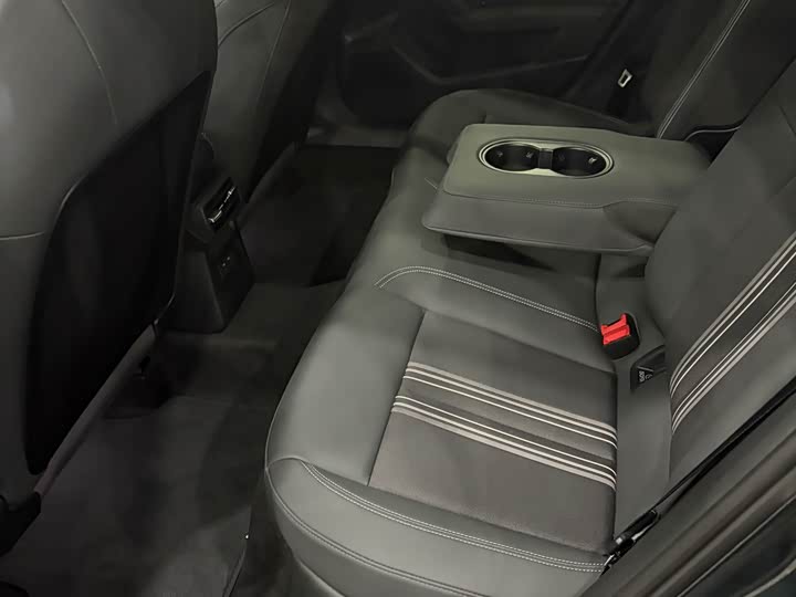 Фото 5 - Audi A3