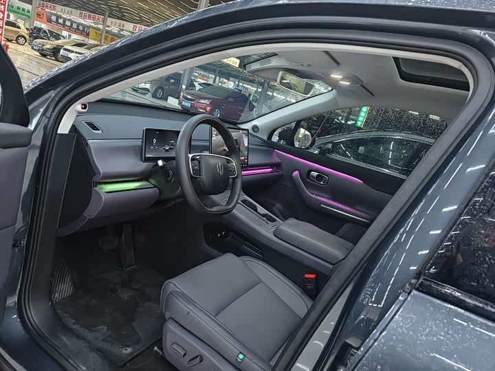 Фото 2 - Leapmotor C10