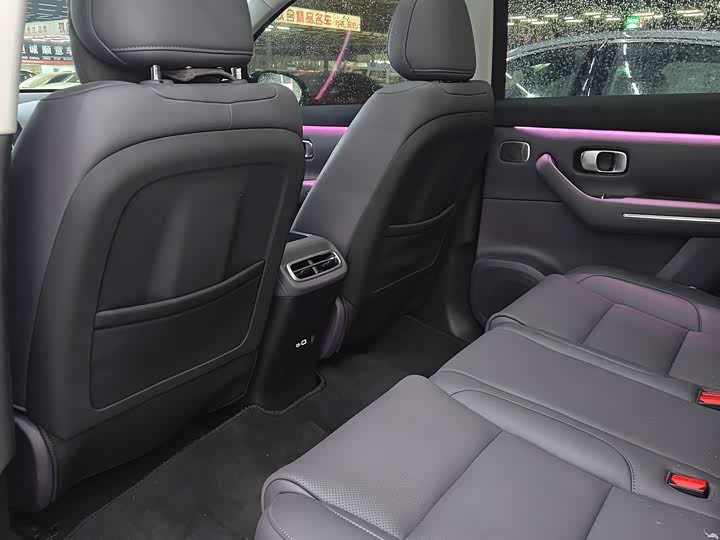 Фото 4 - Leapmotor C10