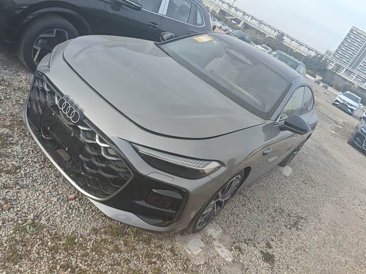 Фото 1 - Audi A5L Sportback