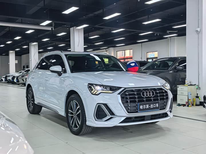 Фото 3 - Audi Q3