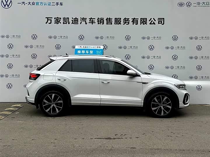 Фото 4 - Volkswagen T-Roc