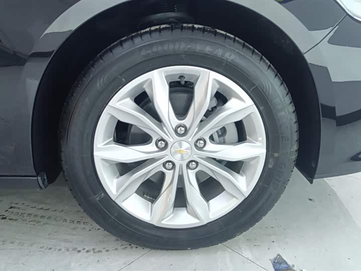 Фото 6 - Chevrolet Malibu XL