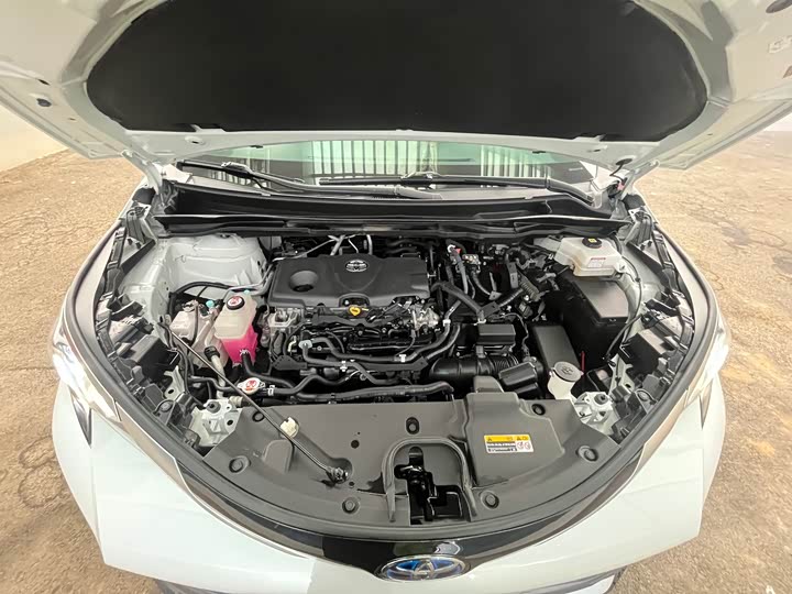 Photo 8 - Toyota Sienna