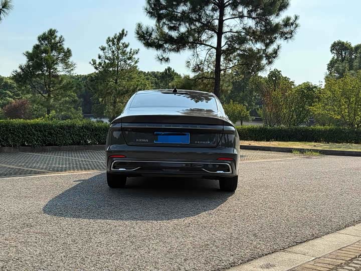 Photo 5 - Lincoln Z (Zephyr)