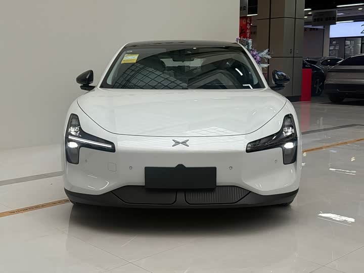 Фото 2 - XPeng Mona M03